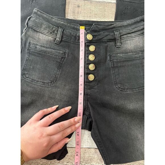 Anthropologie Pilcro Ultra High-Rise Slim Utility Jeans | Size 26 - Picture 5 of 9